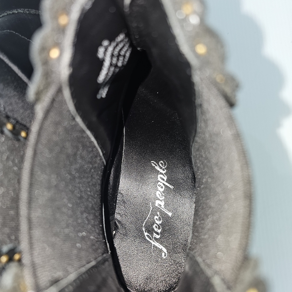 Free People Atlas Ankle Boot Womens EU 39.5 Black Quilted Puffer Chelsea Winter - Picture 13 of 16